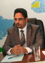 محمد الامين ولد الشيخ وزير العلاقات مع البرلمان والمجتمع المدني