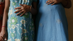 يلجأ العديد من الأزواج البريطانيين الذين يرغبون في الإنجاب من ‏خلال تأجير الأرحام إلى الأمهات الهنديات