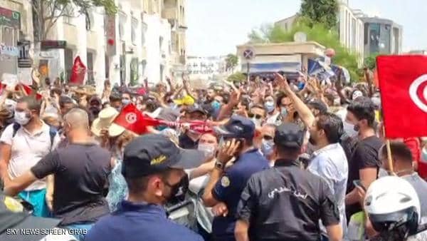 جانب من مظاهرات التونسين اليوم الأحد 