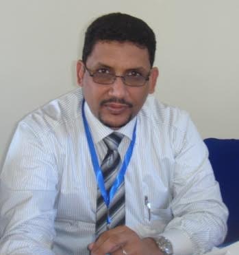  الأمين العام لنقابة الصحة الدكتور المصطفى ولد ابراهيم 