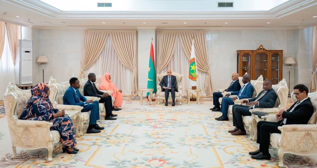 رئيس الجمهورية يستقبل وفدين من غينيا بيساو و اتشاد